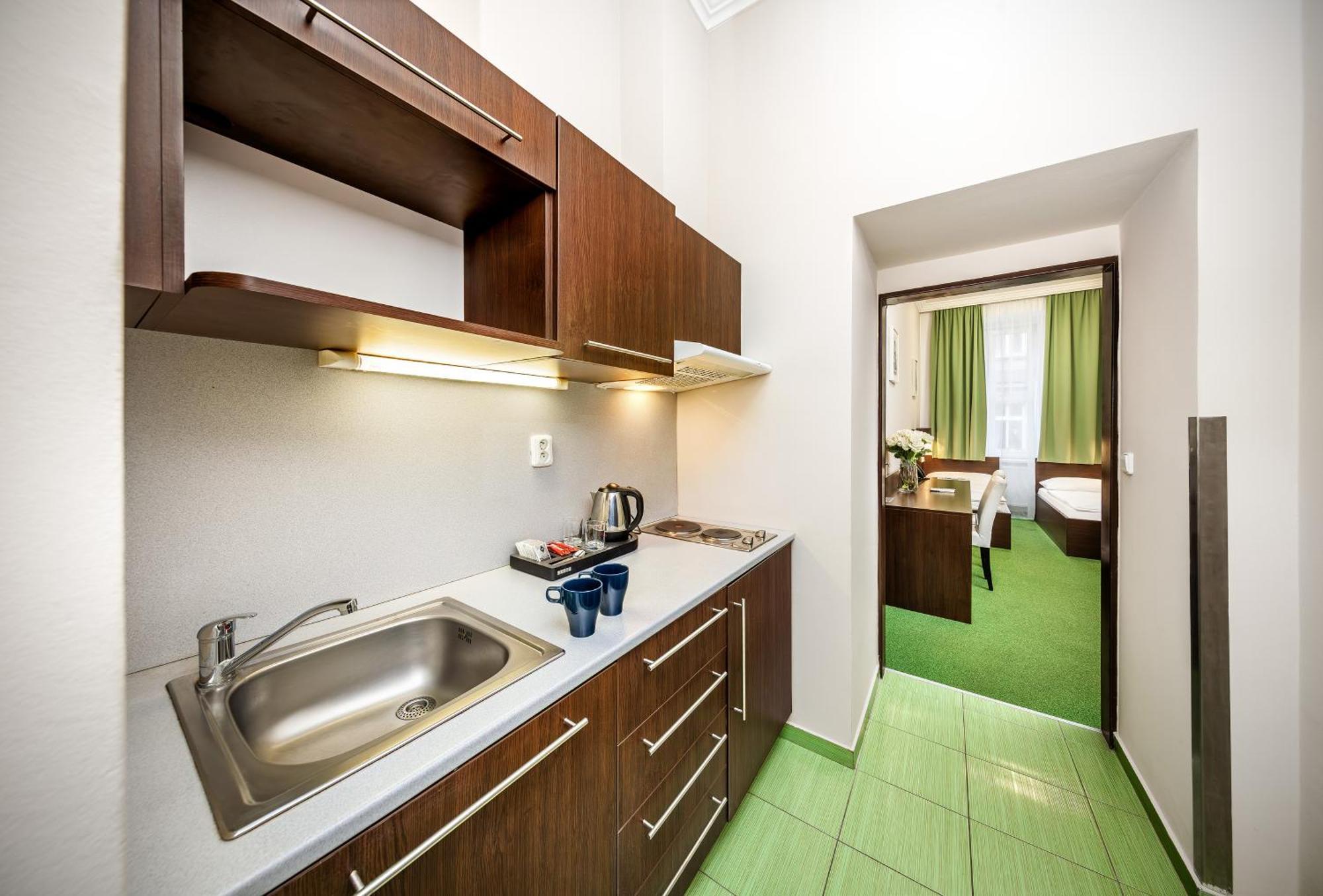 Martin 4* Praga